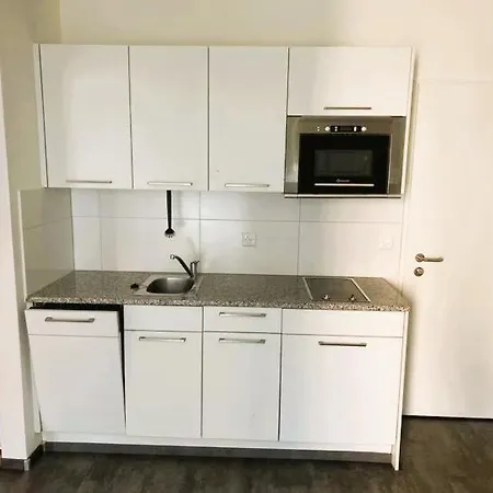 2 Flats With Balcony In Center Hilda - Self Checkin *
