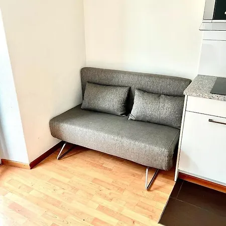 2 Flats With Balcony In Center Hilda - Self Checkin *