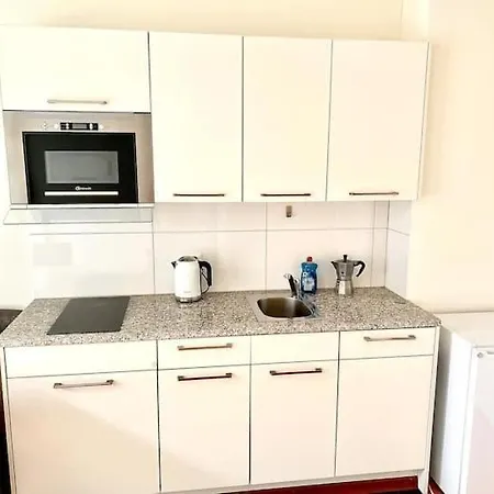 Apartment 2 Flats With Balcony In Center Hilda - Self Checkin *